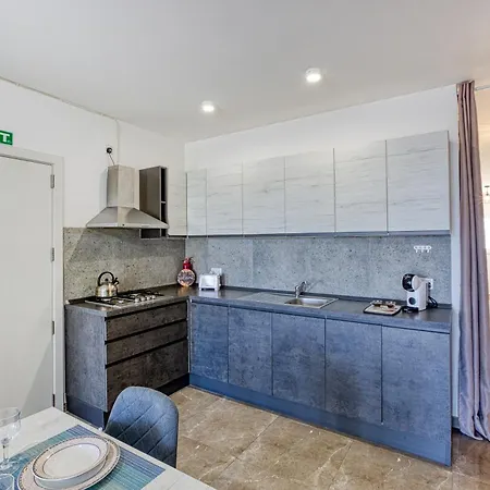 Apartamento Stunning 3br With Balcony & Beautiful Scenery By 360 Estates *