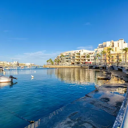 Apartment Stunning 3br With Balcony & Beautiful Scenery By 360 Estates